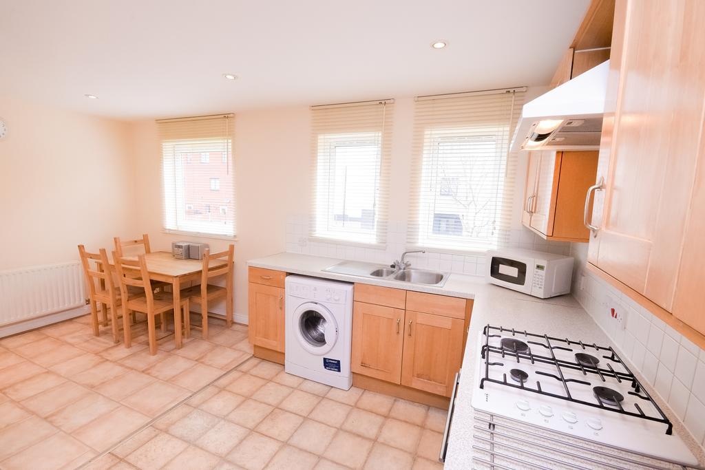 Town Or Country - Clench Street Apartment Southampton Luaran gambar